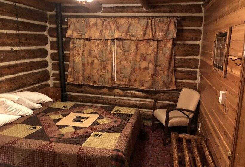 The Historic Madison Hotel Motel