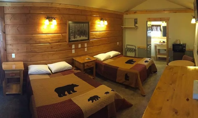 The Historic Madison Hotel Motel