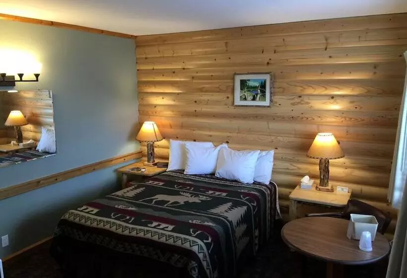 The Historic Madison Hotel Motel