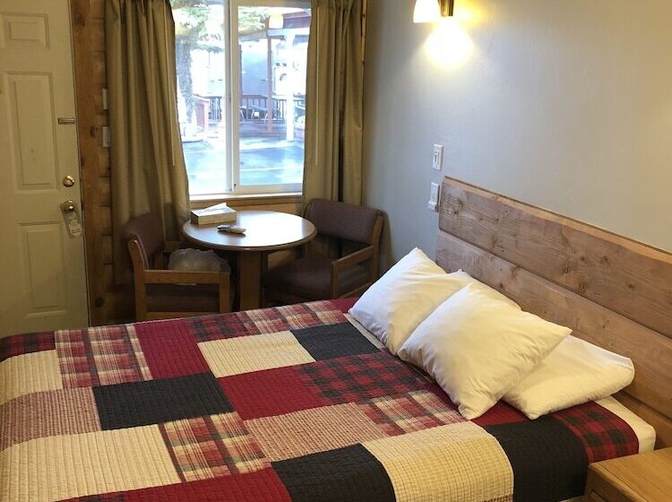 The Historic Madison Hotel Motel