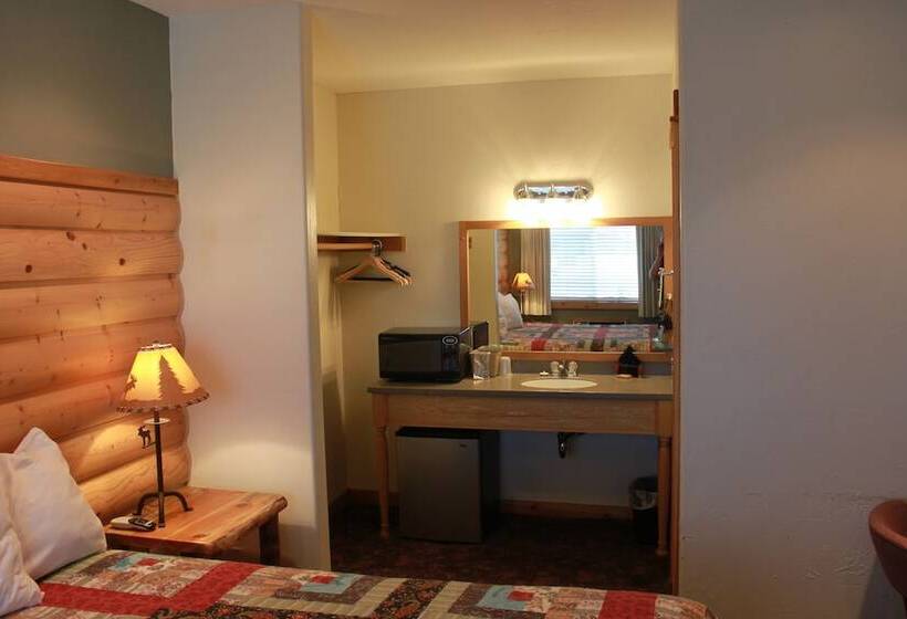 The Historic Madison Hotel Motel