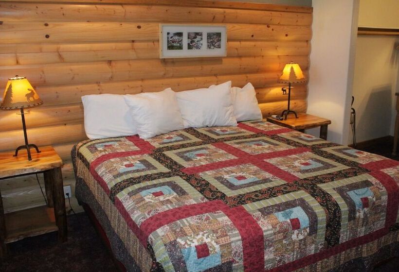 The Historic Madison Hotel Motel