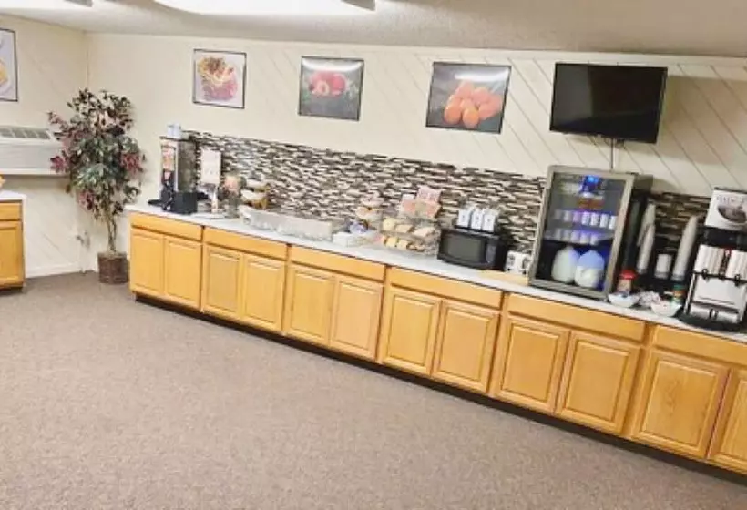 Burke Inn Motel & Suites