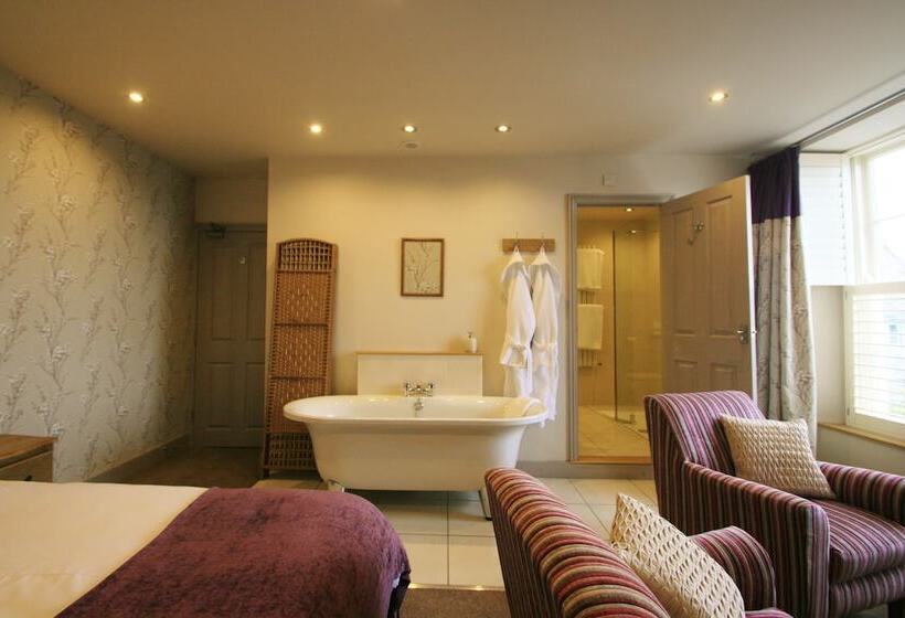 簡易ホテル The Castle