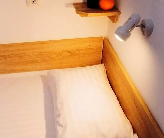 هتل Book Room