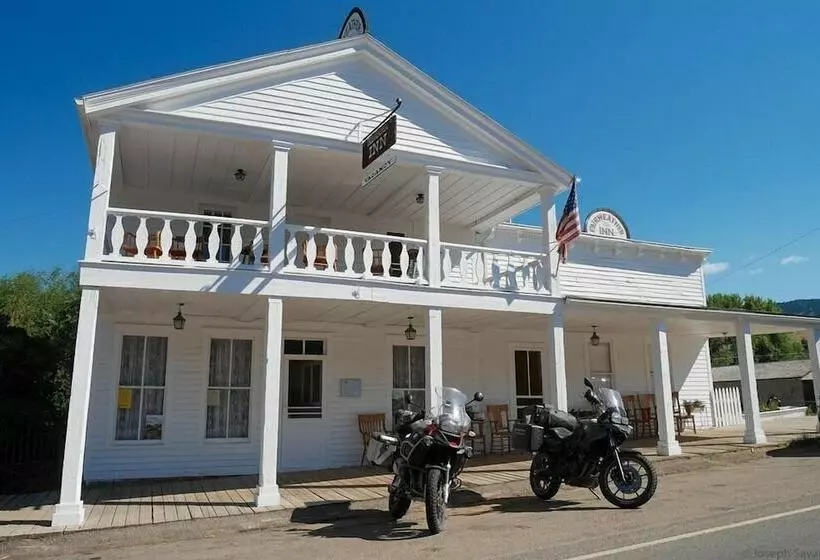 Hotelli Fairweather Inn