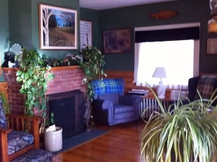 Hotelli Green Highlander Lodge