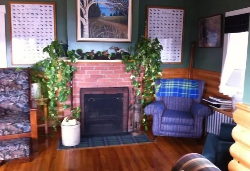 Hotelli Green Highlander Lodge