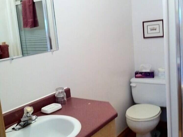 בית מלון כפרי Green Highlander Lodge