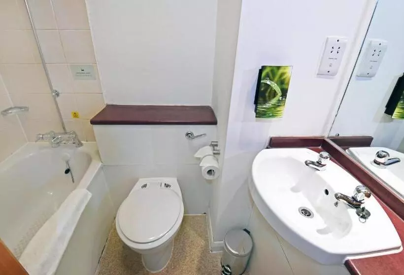 Hotelli Lea Gate By Greene King Inns