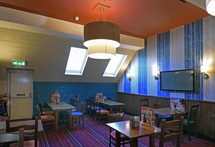 בית מלון כפרי Lea Gate By Greene King Inns