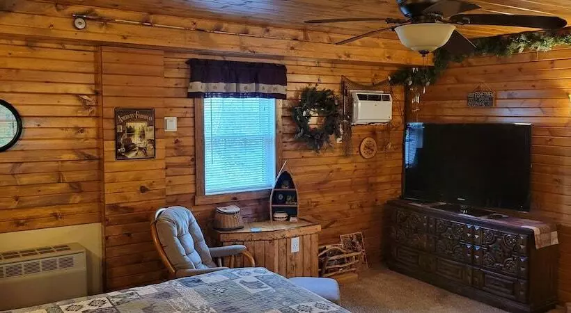 Hotelli Trickling Waters Retreat