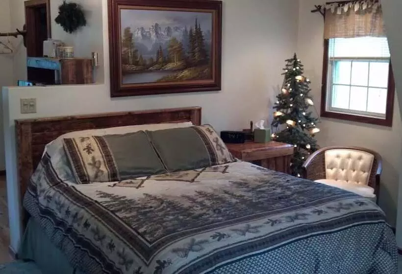 Hotelli Trickling Waters Retreat