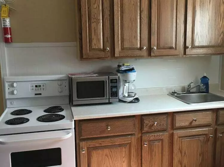 Motelli Edgewater Resorts   Edgewater Inn