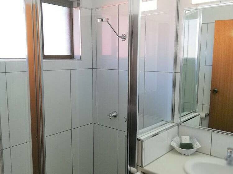 فندق على الطريق Macintyre Motor Inn