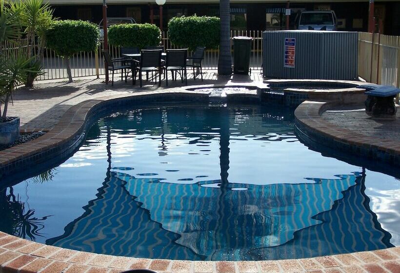 فندق على الطريق Macintyre Motor Inn