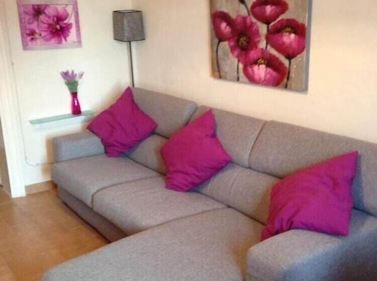 بنسيون Girasole