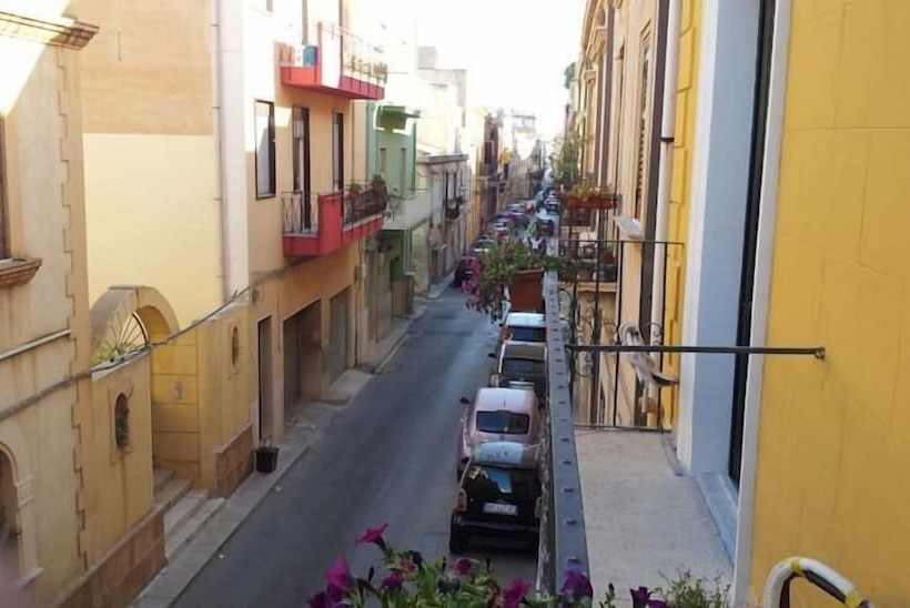 بنسيون Girasole