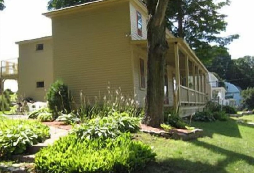 بنسيون Stage Coach Inn