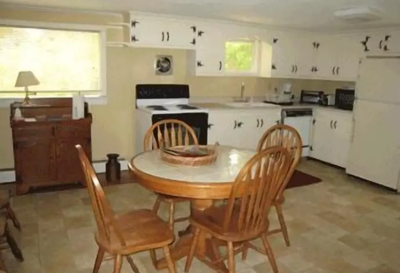 Majatalo Stage Coach Inn