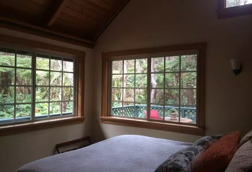 Volcano Hidden Cottage