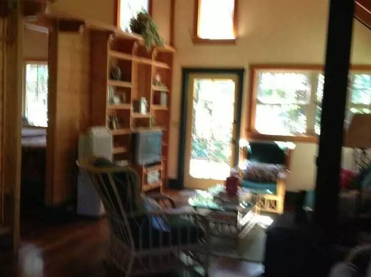 Volcano Hidden Cottage