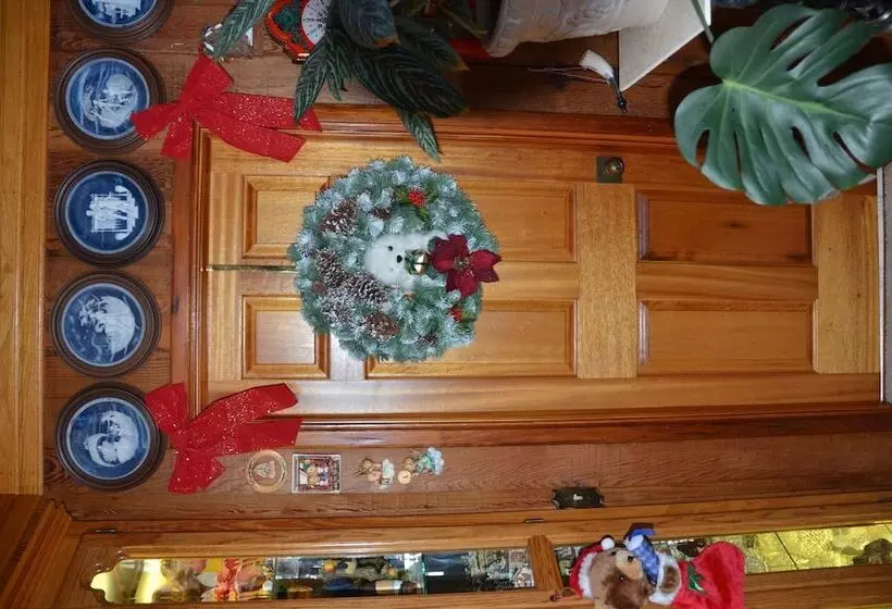 Where Eagles Fly Bed & Breakfast