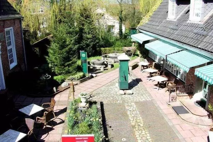 Burghotel Beningaburg