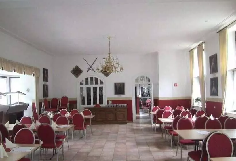 Burghotel Beningaburg