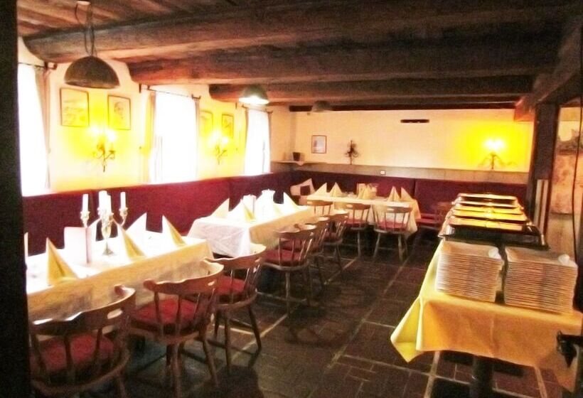 Burghotel Beningaburg