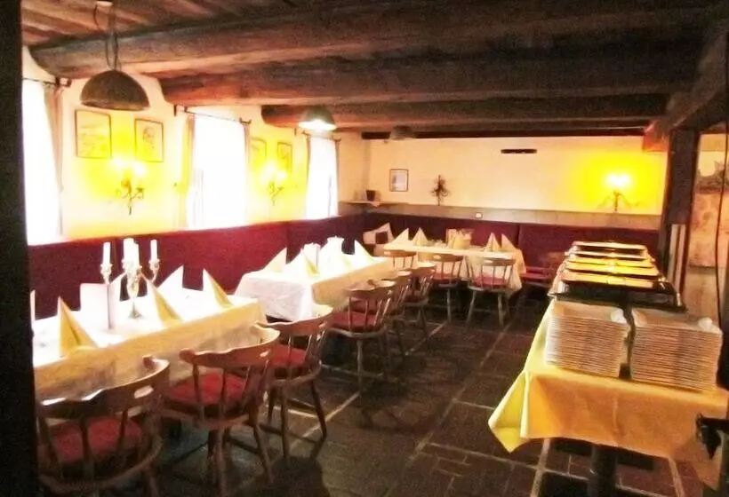 Burghotel Beningaburg