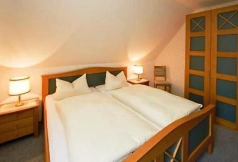 Burghotel Beningaburg