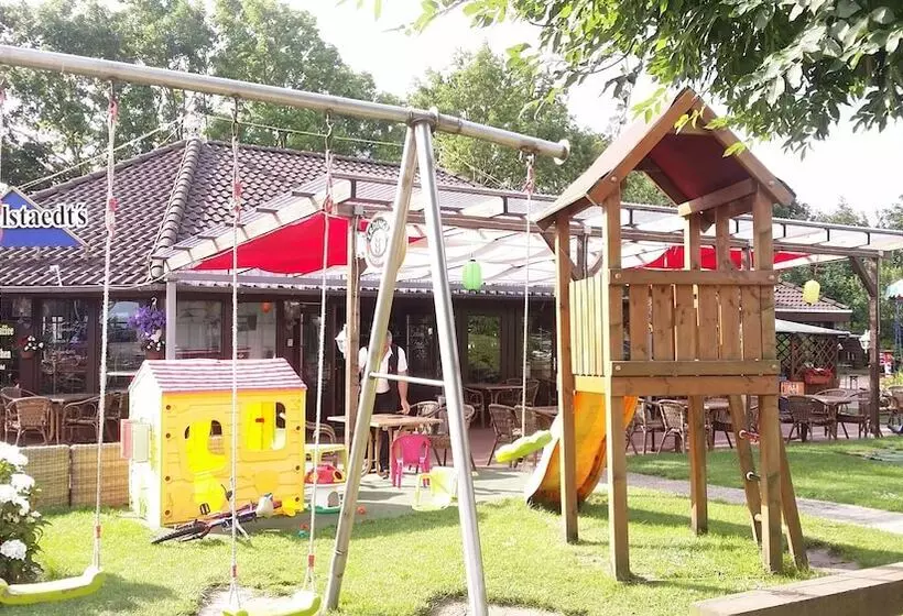 Familien  & Aparthotel Strandhof