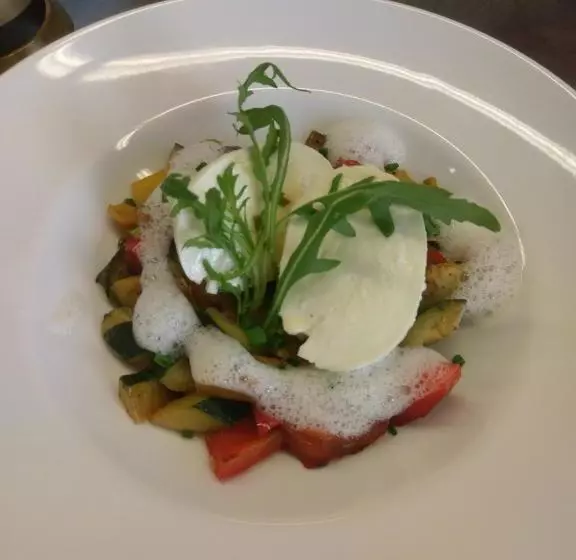 فندق Alznauer Hof