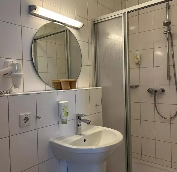 Отель Brauhaus Bückeburg