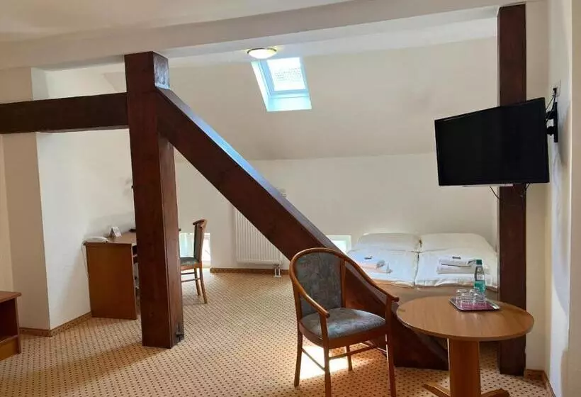 Отель Brauhaus Bückeburg