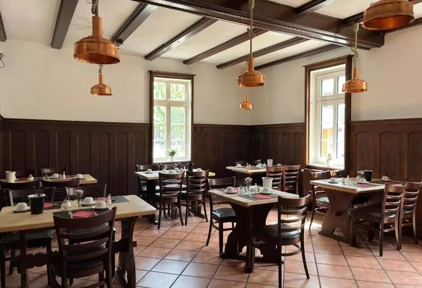 Отель Brauhaus Bückeburg