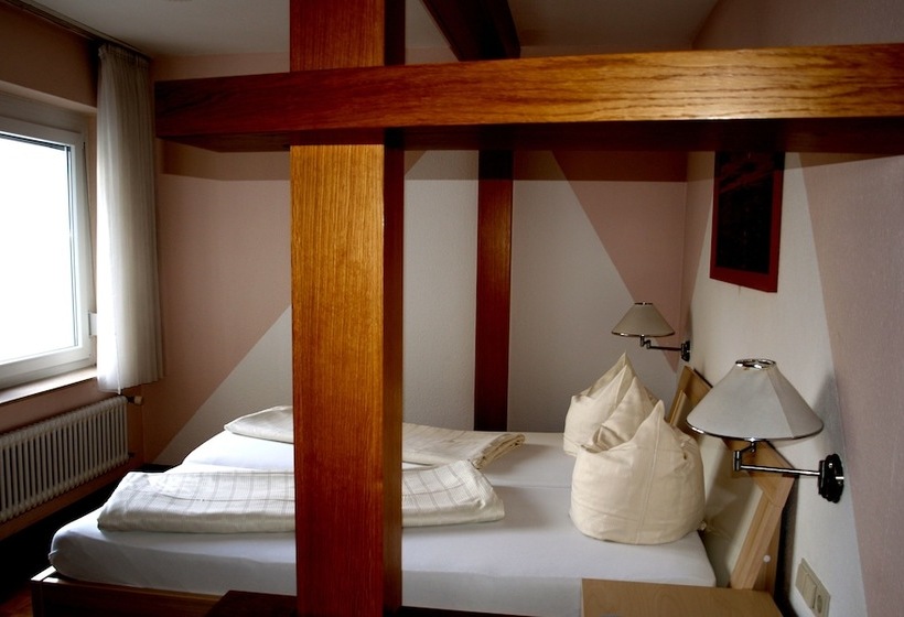 Отель Grüner Kranz