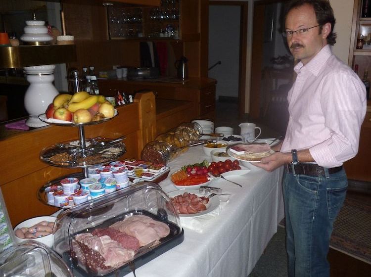 Отель Grüner Kranz