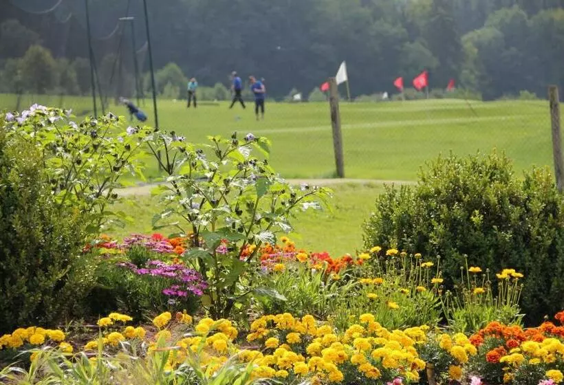 Отель Gut Hühnerhof