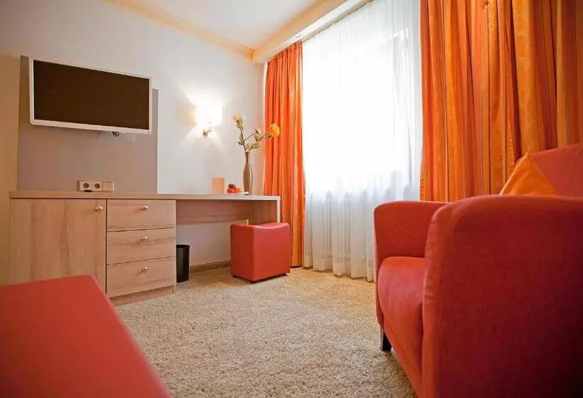 Отель Krone Ohg