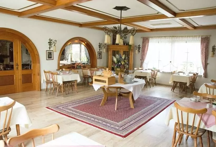 Landhotel Sonneneck Breuna Im Naturpark