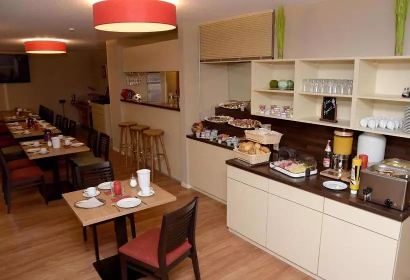 호텔 Restaurant Baumann