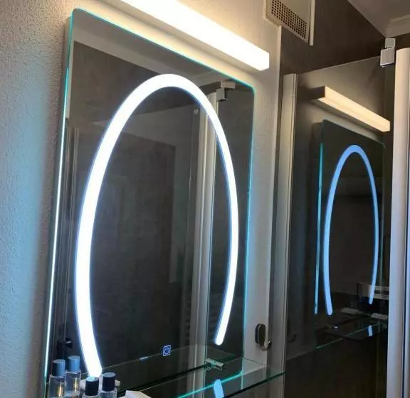 ホテル Zur Eisenbahn