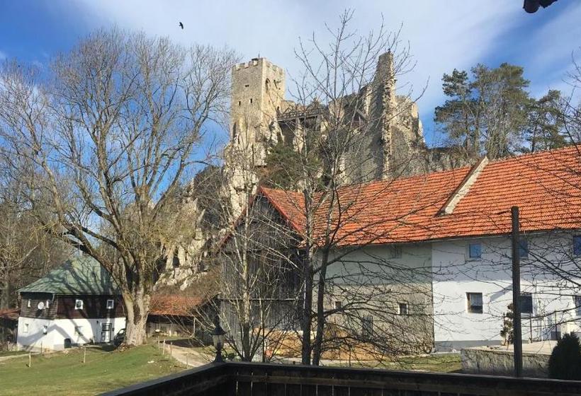 Majatalo Burggasthof Weißenstein