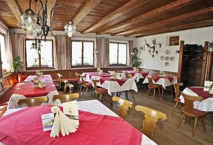 פנסיון Gasthof Adler