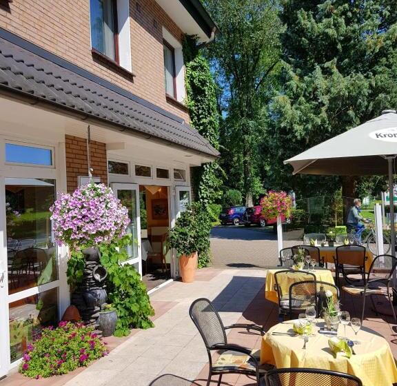 ペンション Gasthof Bucksande