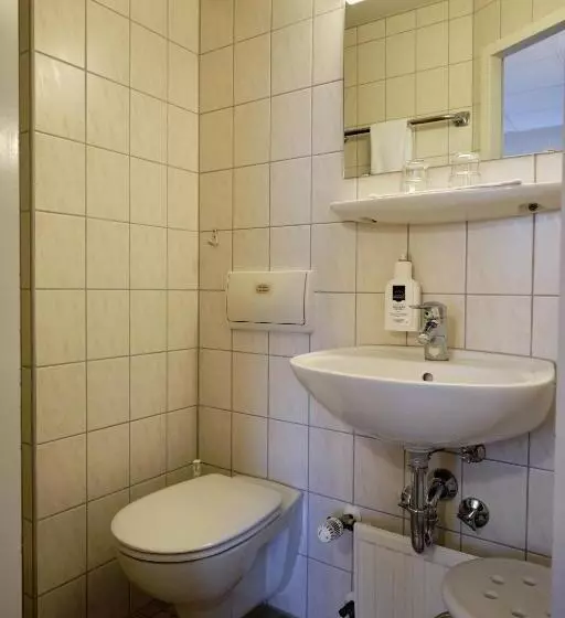 דירת נופש St. Bonifatiuskloster Geistliches Zentrum