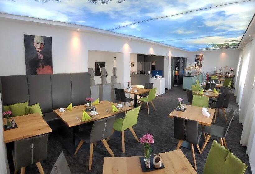 Cityhotel Hessischer Hof