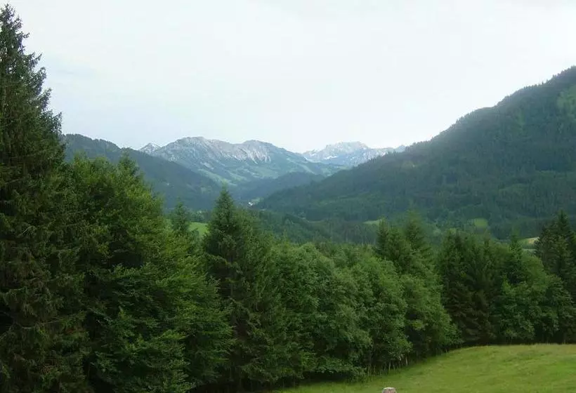 Hotelli Alpenhof Reuterwanne